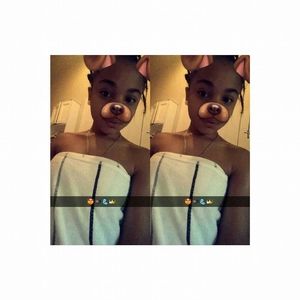 Meet your Posher, Daphney